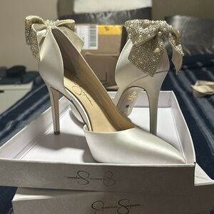 Jessica Simpson White Satin Heels